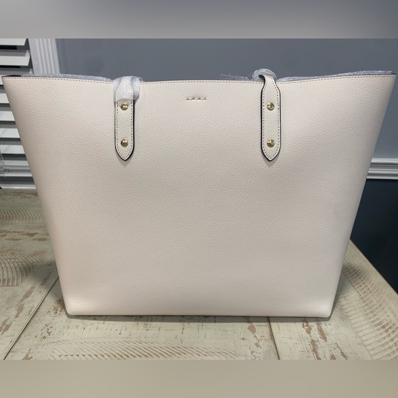 NWT COACH LTH TOWN TOTE IN COLOR "CHALK" - Picture 3 of 9